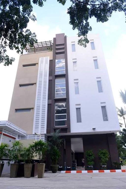 Green Paradise Hotel Yangon Extérieur photo