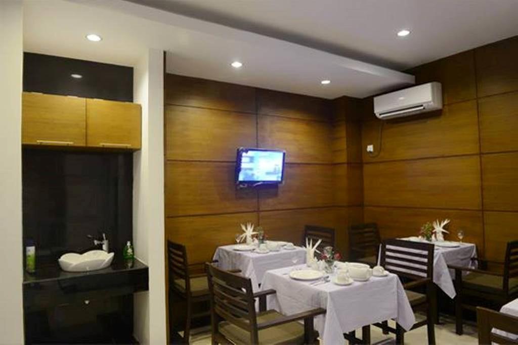 Green Paradise Hotel Yangon Extérieur photo
